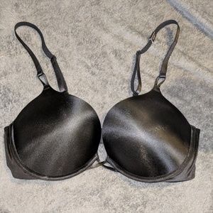 Victoria's Secret Bombshell 36C bra
